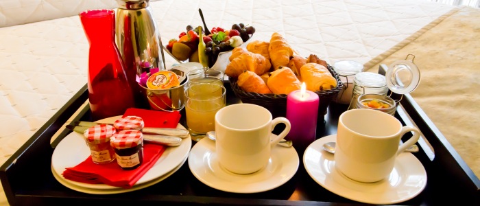 Breakfast tray Tray in your room