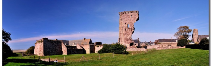 Chateau de Regnéville Le Château de Regnéville-sur-mer